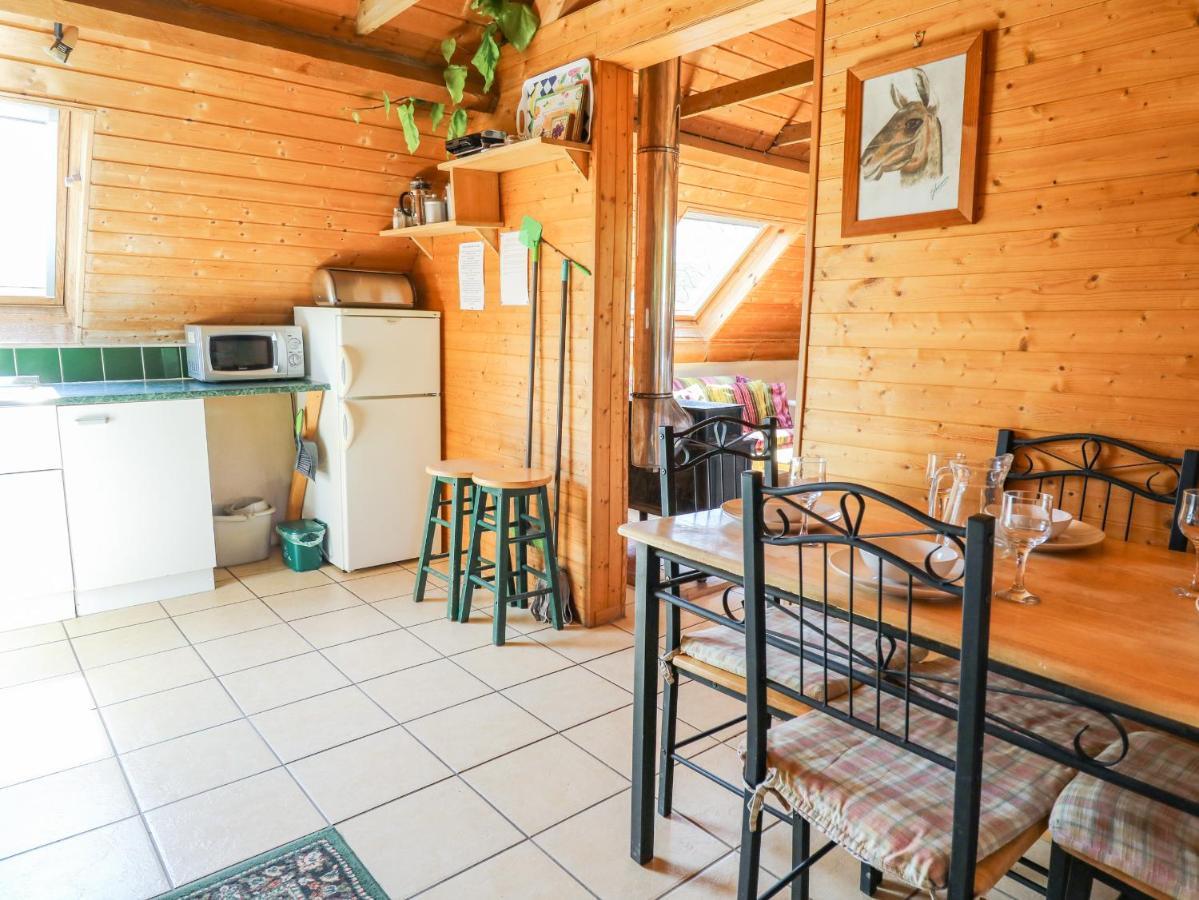 Apartamento The Loft Llangunllo Exterior foto