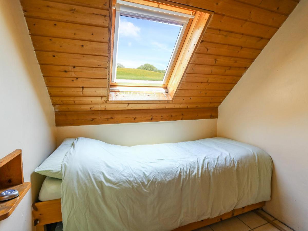 Apartamento The Loft Llangunllo Exterior foto
