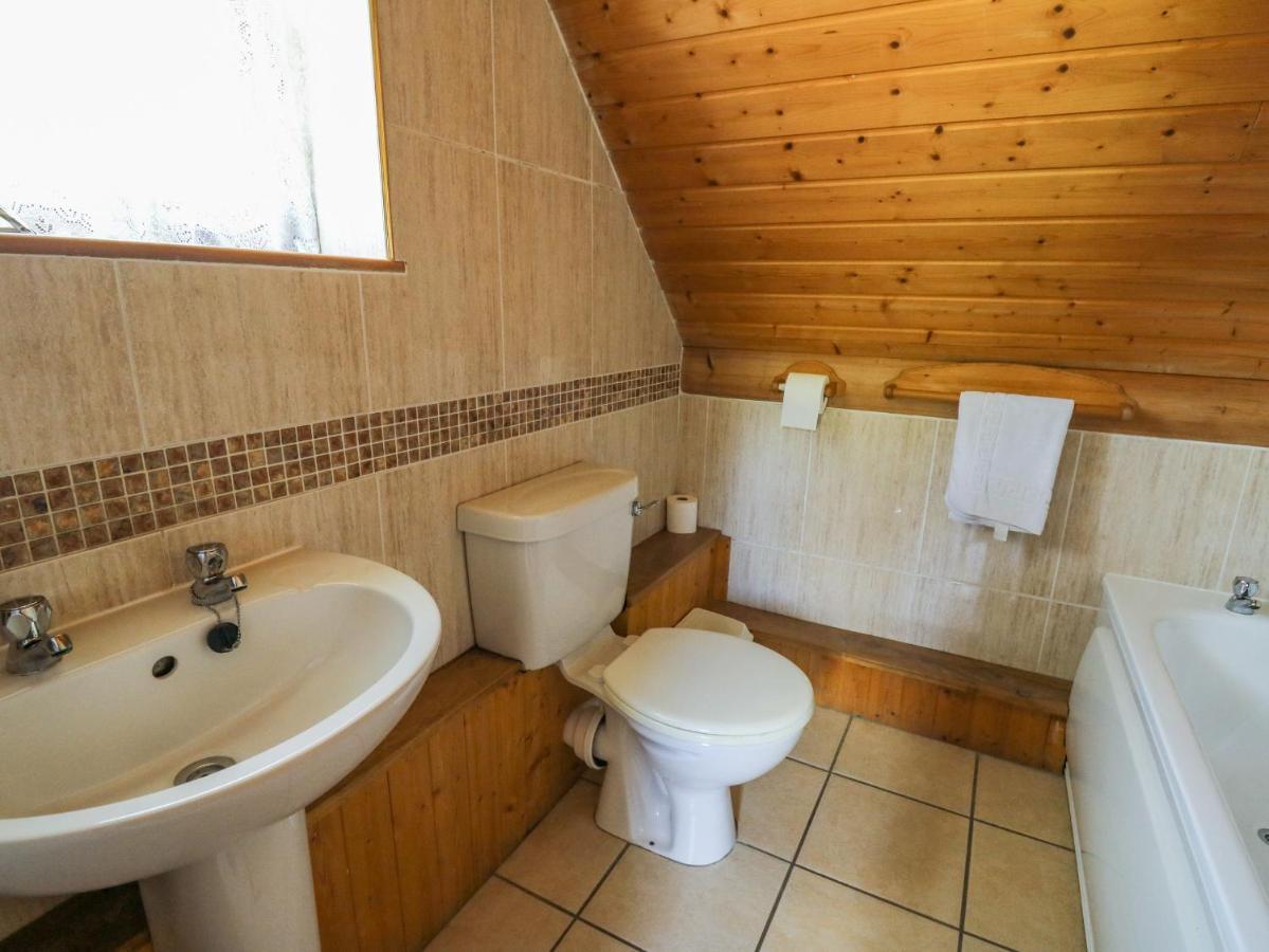 Apartamento The Loft Llangunllo Exterior foto